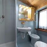 Meuble' Joli Hotell
