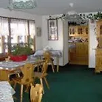Meuble' Joli Hotell