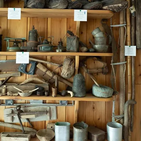 缪博卓利酒店 酒店 布勒伊-切尔维尼亚