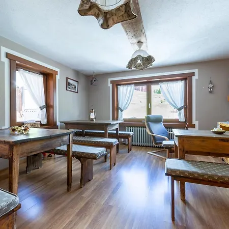 Otel Meuble' Joli 2*