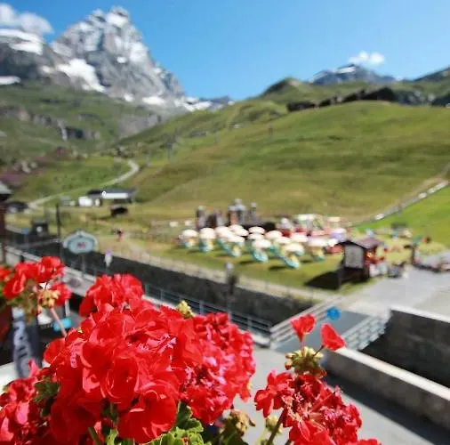 Szálloda Meuble' Joli 2*